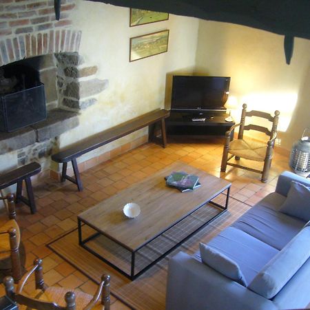 Maison D'Hotes Les Escures Acigné 外观 照片